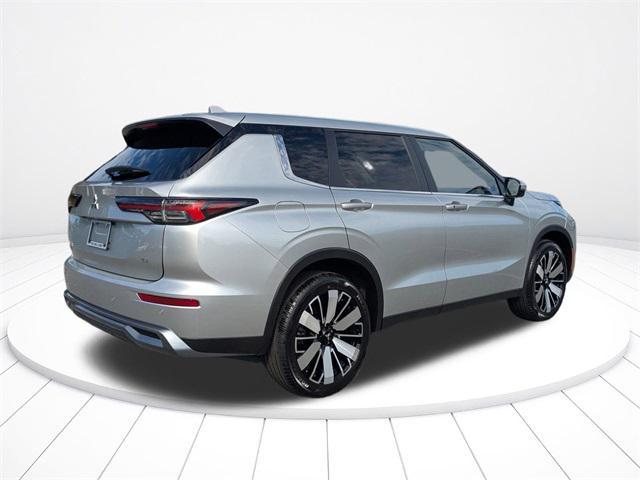 new 2025 Mitsubishi Outlander car, priced at $29,520