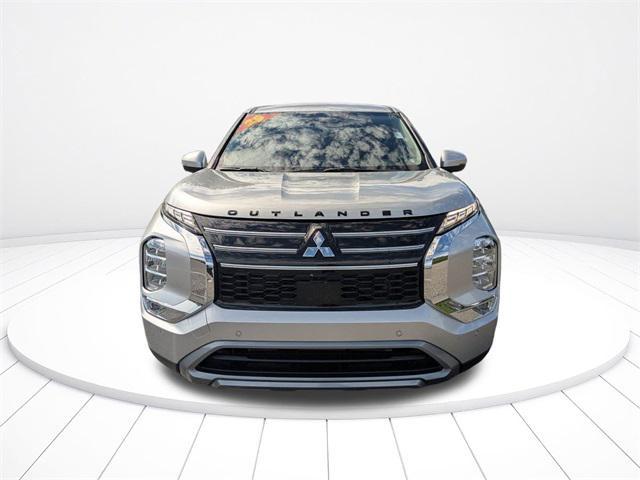 new 2025 Mitsubishi Outlander car, priced at $29,520