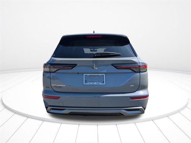 new 2025 Mitsubishi Outlander car, priced at $30,299