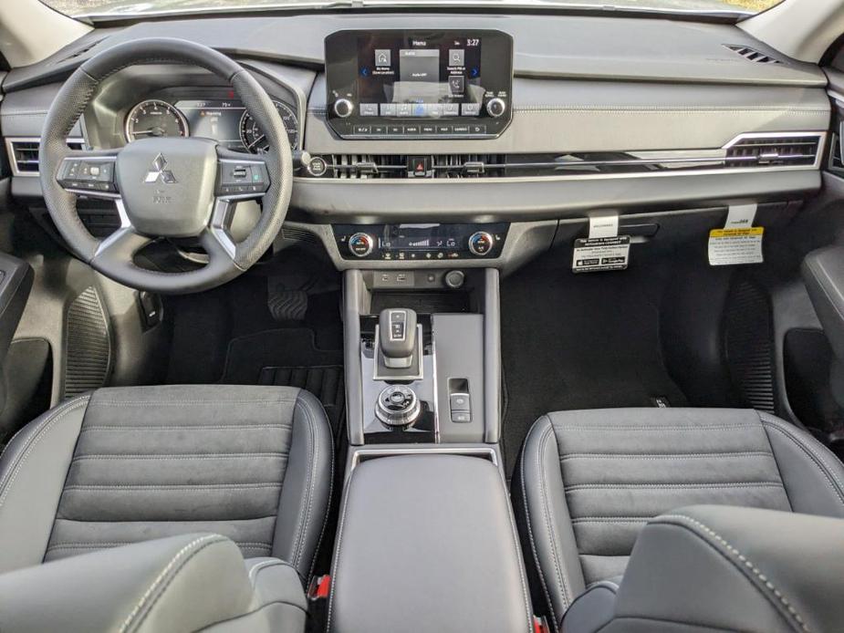 new 2024 Mitsubishi Outlander car, priced at $25,760