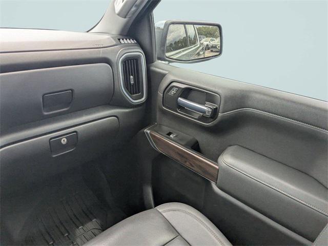 used 2022 GMC Sierra 1500 car, priced at $31,900