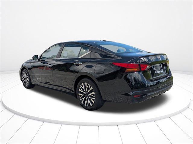 used 2023 Nissan Altima car, priced at $18,200