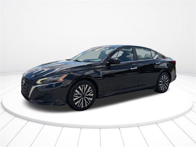 used 2023 Nissan Altima car, priced at $18,200