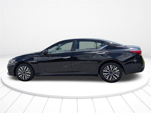 used 2023 Nissan Altima car, priced at $18,200