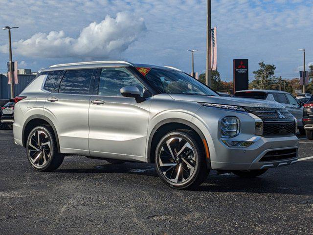 new 2024 Mitsubishi Outlander car, priced at $32,010