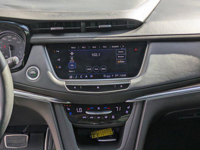 used 2021 Cadillac XT5 car, priced at $30,386