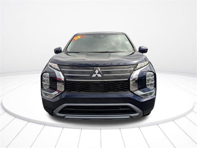 new 2025 Mitsubishi Outlander car, priced at $30,996
