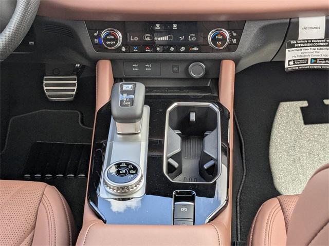 new 2025 Mitsubishi Outlander car, priced at $36,367