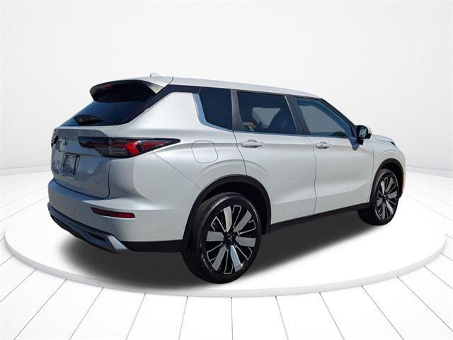 new 2025 Mitsubishi Outlander car, priced at $30,463