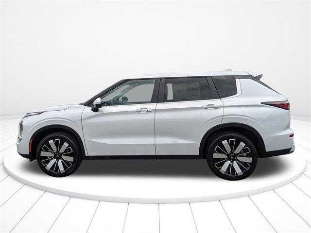 new 2025 Mitsubishi Outlander car, priced at $31,701