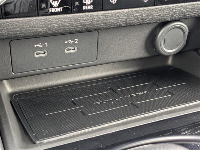 new 2025 Mitsubishi Outlander car, priced at $28,696