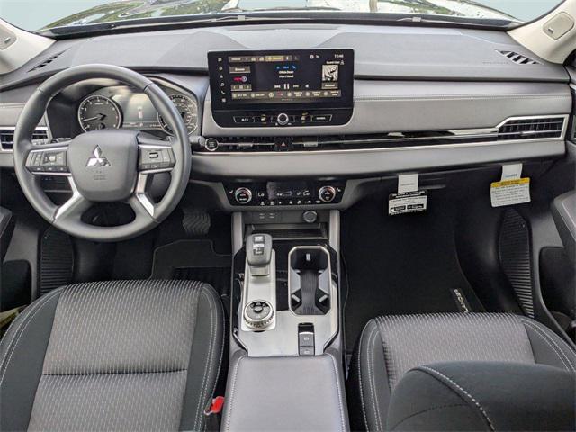 new 2025 Mitsubishi Outlander car, priced at $28,696