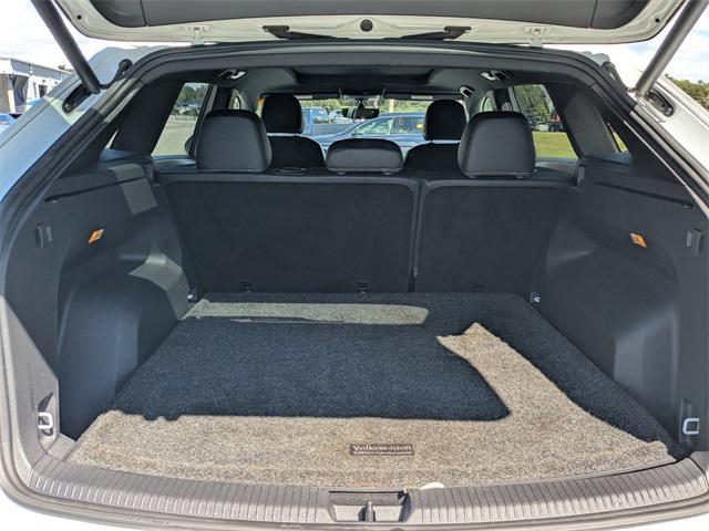 used 2021 Volkswagen Atlas Cross Sport car, priced at $21,800