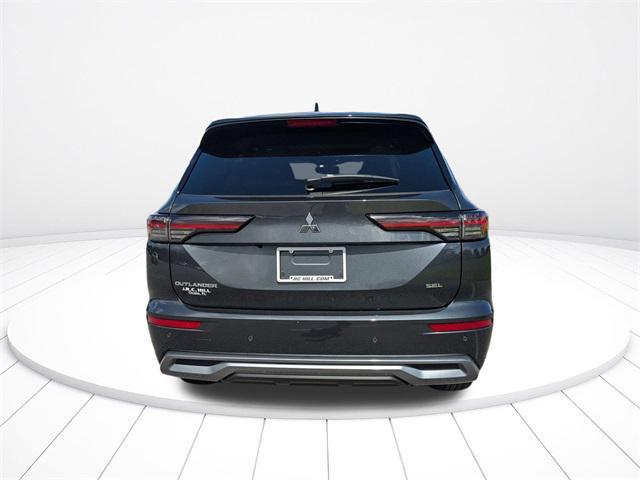 new 2025 Mitsubishi Outlander car, priced at $33,739