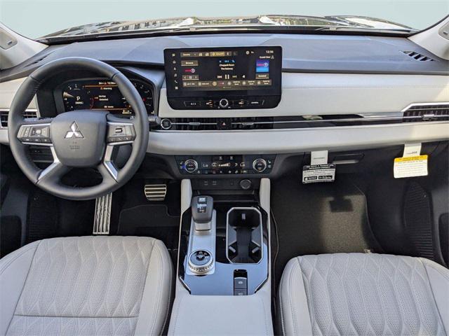 new 2025 Mitsubishi Outlander car, priced at $33,739