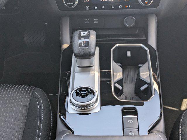 new 2025 Mitsubishi Outlander car, priced at $28,120