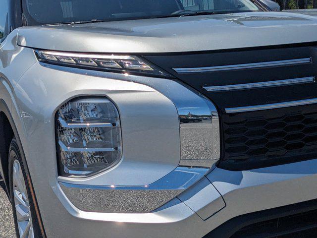 new 2025 Mitsubishi Outlander car, priced at $28,120