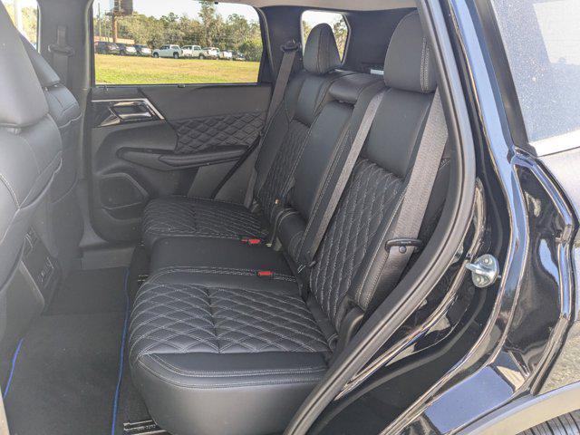 new 2025 Mitsubishi Outlander PHEV car, priced at $39,060