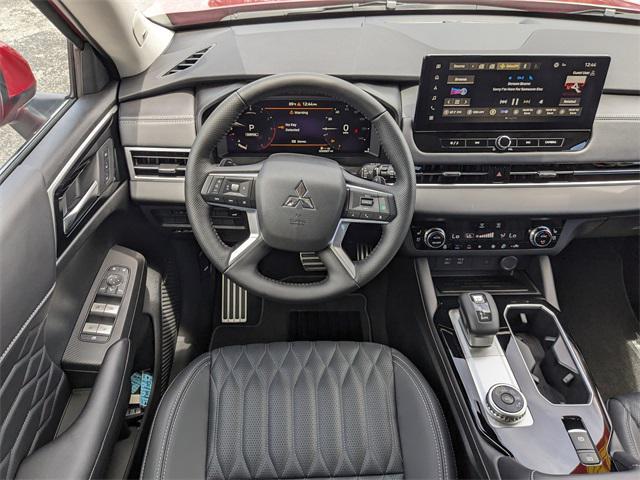 new 2025 Mitsubishi Outlander car, priced at $35,176