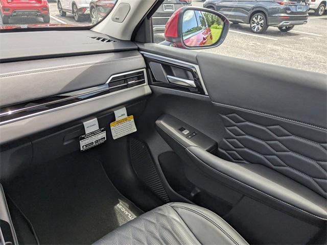 new 2025 Mitsubishi Outlander car, priced at $35,176