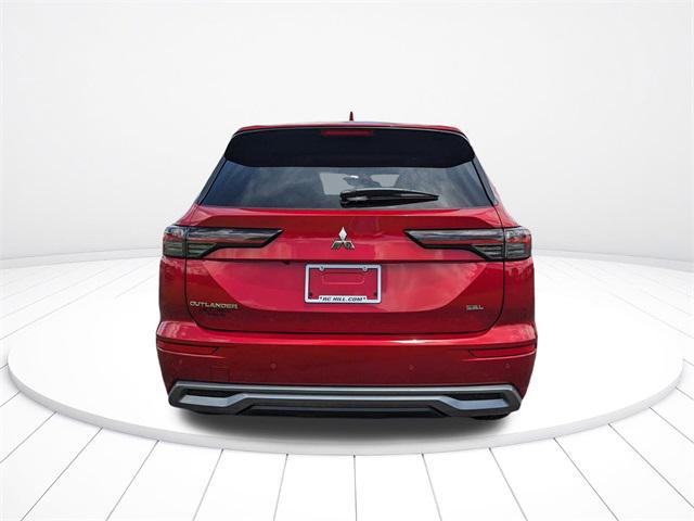 new 2025 Mitsubishi Outlander car, priced at $35,176