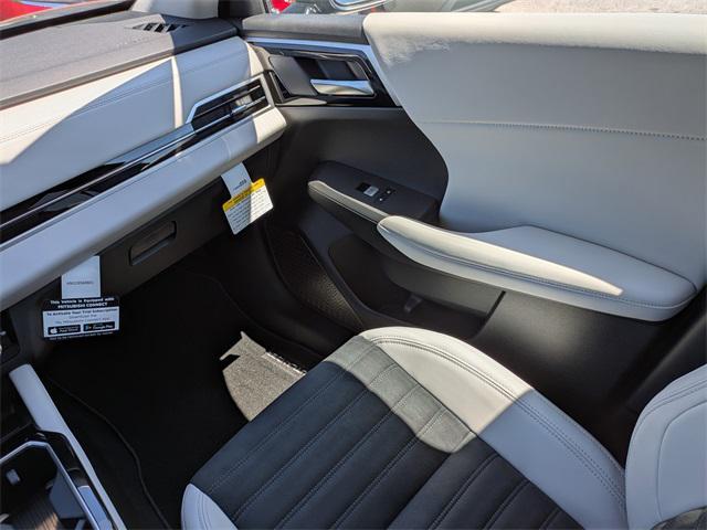 new 2025 Mitsubishi Outlander car, priced at $32,325