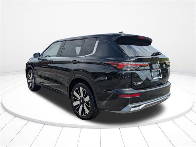 new 2025 Mitsubishi Outlander car, priced at $30,209