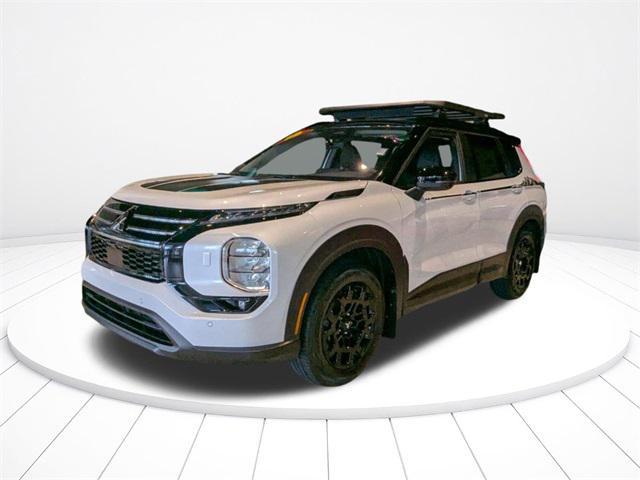 new 2025 Mitsubishi Outlander car, priced at $41,065