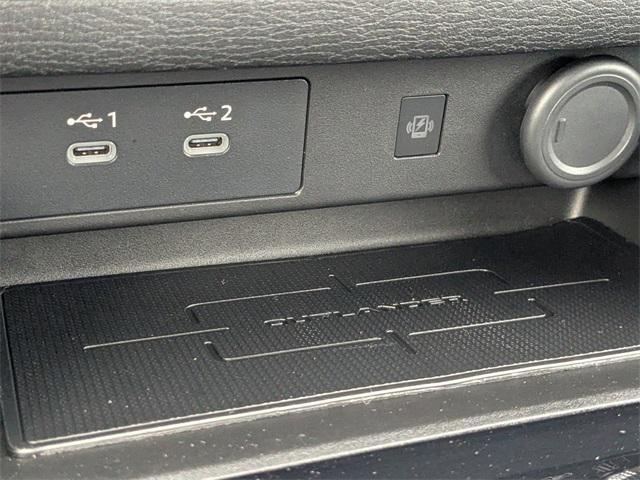 new 2025 Mitsubishi Outlander car, priced at $29,721