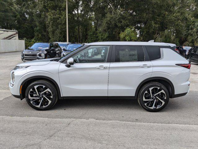 new 2024 Mitsubishi Outlander car, priced at $27,910