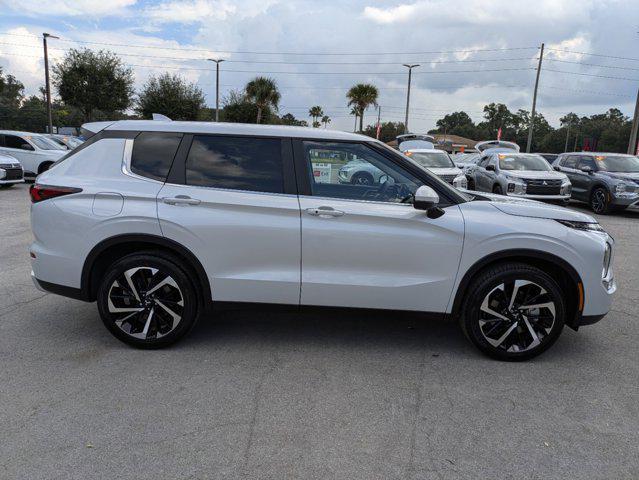 new 2024 Mitsubishi Outlander car, priced at $27,910