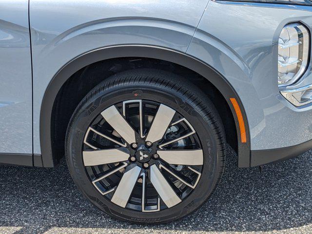 new 2025 Mitsubishi Outlander car, priced at $34,500