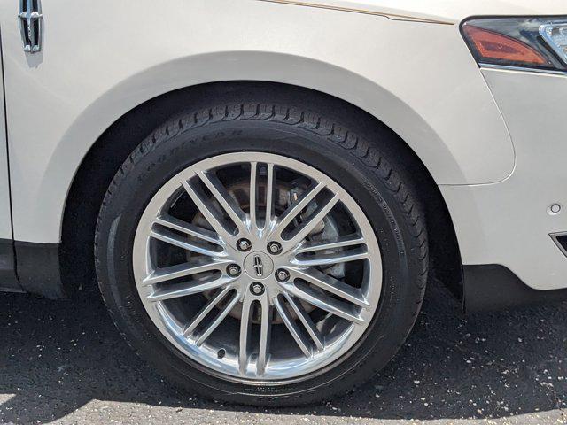 used 2019 Lincoln MKT car, priced at $16,560