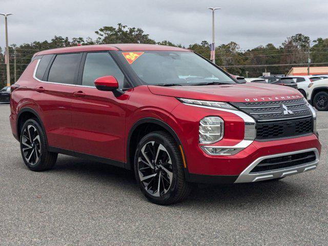 new 2024 Mitsubishi Outlander car, priced at $30,385