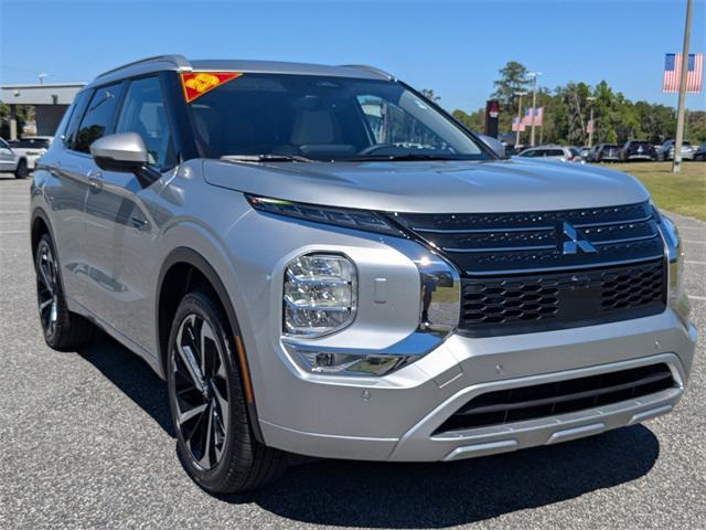 new 2025 Mitsubishi Outlander PHEV car, priced at $41,412