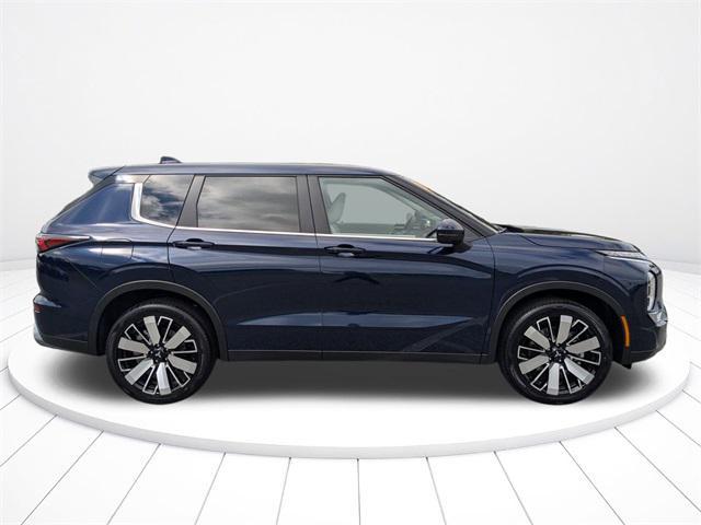 new 2025 Mitsubishi Outlander car, priced at $29,721