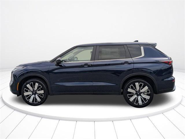 new 2025 Mitsubishi Outlander car, priced at $29,721