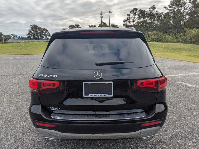 used 2020 Mercedes-Benz GLB 250 car, priced at $25,395