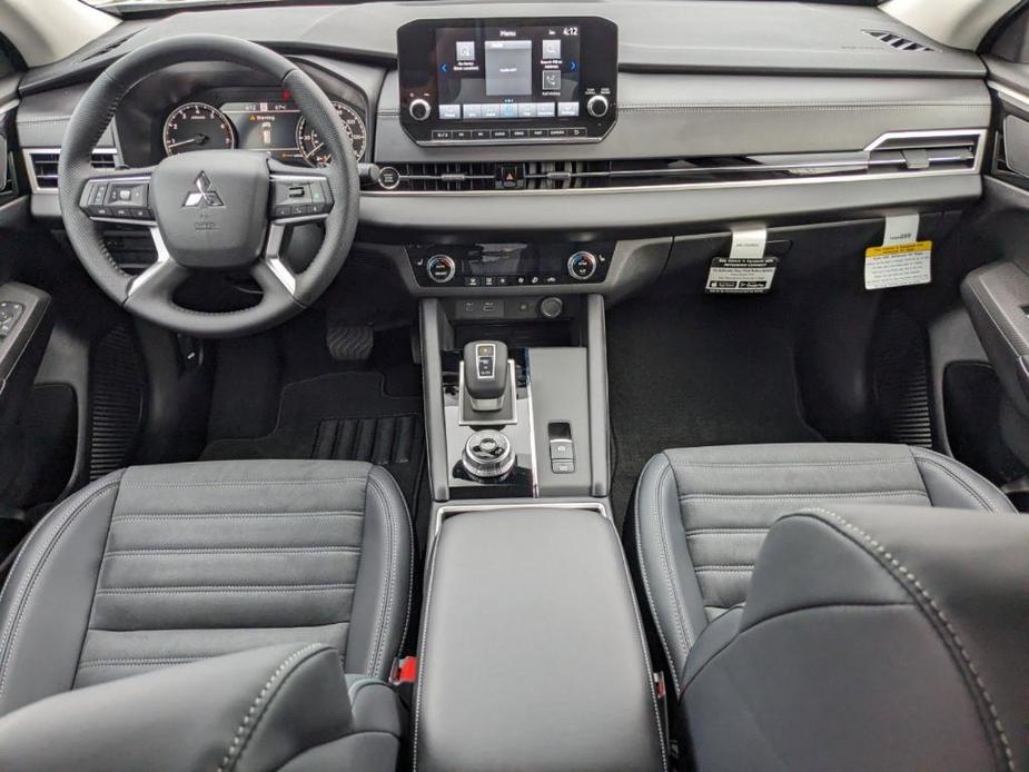 new 2024 Mitsubishi Outlander car, priced at $26,355