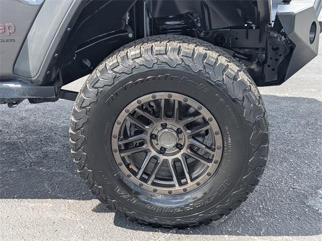 used 2021 Jeep Wrangler car, priced at $33,000