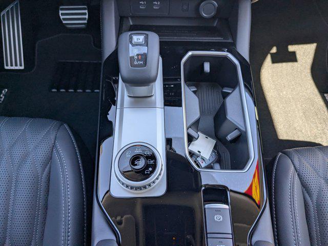 new 2025 Mitsubishi Outlander car, priced at $36,545
