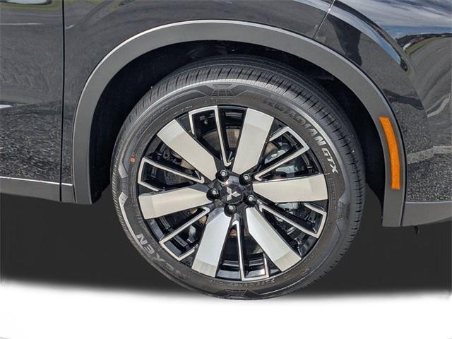 new 2025 Mitsubishi Outlander car, priced at $29,721