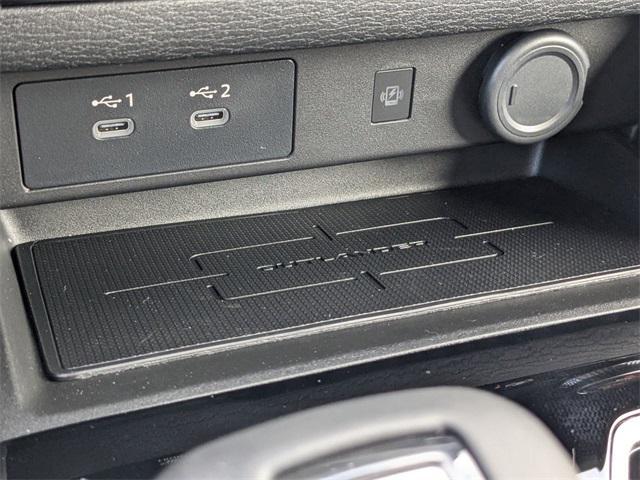 new 2025 Mitsubishi Outlander car, priced at $29,721