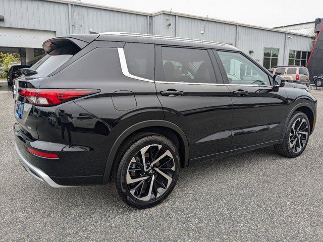 new 2024 Mitsubishi Outlander car, priced at $30,585