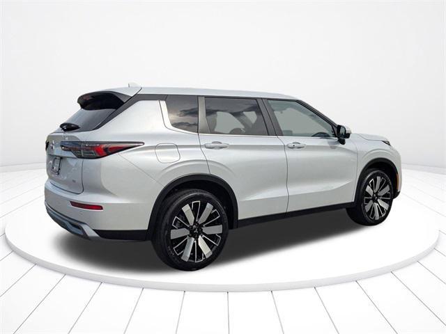 new 2025 Mitsubishi Outlander car, priced at $30,463