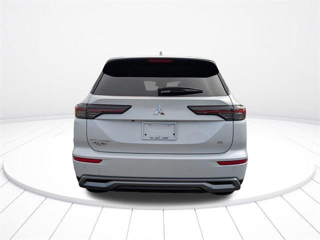 new 2025 Mitsubishi Outlander car, priced at $30,463