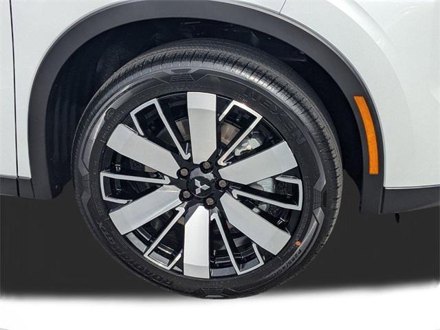 new 2025 Mitsubishi Outlander car, priced at $30,463