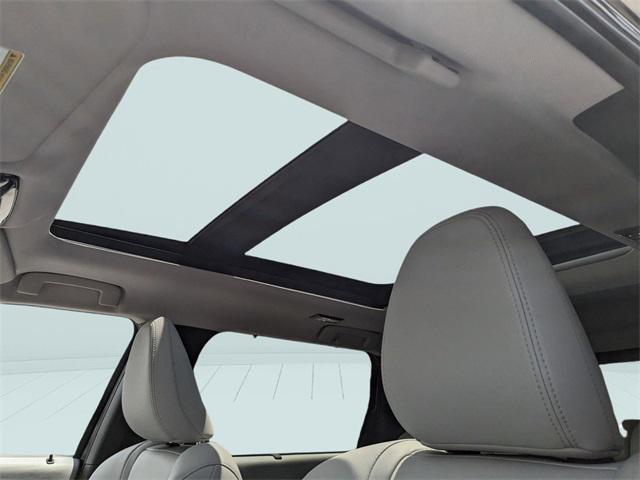 new 2025 Mitsubishi Outlander car, priced at $39,136