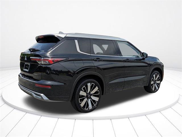 new 2025 Mitsubishi Outlander car, priced at $39,136