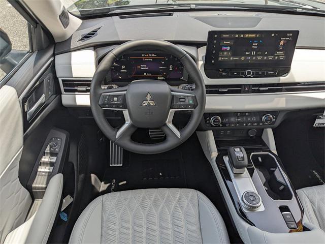 new 2025 Mitsubishi Outlander car, priced at $36,340